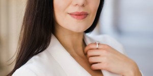Beitragsbild des Blogbeitrags EVERYTHING YOU NEED TO KNOW ABOUT MEDICAL FACIAL TREATMENT