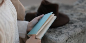 Beitragsbild des Blogbeitrags WHAT TO READ: BEST BOOKS TO READ IN NOVEMBER 