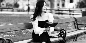 Beitragsbild des Blogbeitrags WHAT TO READ: ANTI-RACISM BOOKS TO EDUCATE YOURSELF