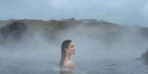 Beitragsbild des Blogbeitrags A TRAVEL GUIDE TO REYKJAVÍK, ICELAND