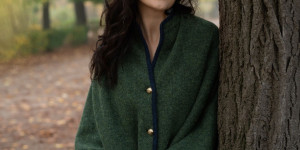 Beitragsbild des Blogbeitrags TREND ALERT: WARM CAPES ARE BACK THIS SEASON