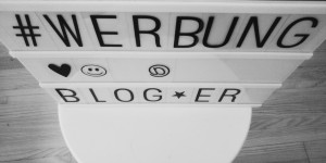 Beitragsbild des Blogbeitrags Warum ich jeden Schass kennzeichnen muss und vom inflationären Gebrauch des Wortes Blogger