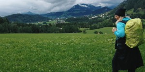 Beitragsbild des Blogbeitrags AUSFLUG AM WOCHENENDE: WANDERN VON HÜTTE ZU HÜTTE IN OBERÖSTERREICH 