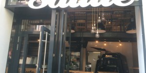 Beitragsbild des Blogbeitrags Pizza für alle im Alla Salute in 1060 Wien