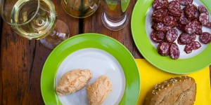 Beitragsbild des Blogbeitrags Salzburgs Heurige und Mostschenken