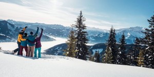 Beitragsbild des Blogbeitrags Noch 23 Tage: Konzerttickets für den „Winterstart am Berg“ mit Aura Dione, Rainhard Fendrich