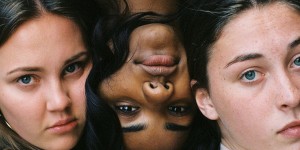 Beitragsbild des Blogbeitrags Life Hack: Wie man im Alltag neue Leute kennenlernt