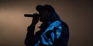 Beitragsbild des Blogbeitrags Gewalt im Rap: “Ich knock’ die Bitch weg”
