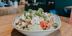 Beitragsbild des Blogbeitrags Neu in Salzburg: Ping Pong Poke