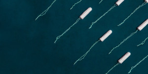Beitragsbild des Blogbeitrags Endometriose: Über Symptome, Therapien und die Wut auf Ärzte
