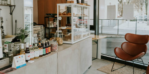 Beitragsbild des Blogbeitrags The Neighborhood Café: Kaffeehaus-Juwel im Glanbogen