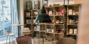 Beitragsbild des Blogbeitrags Nieder mit den großen Ketten: So shoppt ihr in Salzburg regional und nachhaltig
