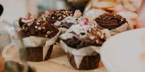 Beitragsbild des Blogbeitrags Rosencafé: Alles Bio in der Steingasse