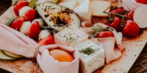 Beitragsbild des Blogbeitrags Good Vibes: Neuer Frühstückslieferdienst aus Salzburg