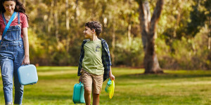 Beitragsbild des Blogbeitrags [Werbung] In Salzburg picknicken gehen mit Kindern. Und Hydro Flask. 