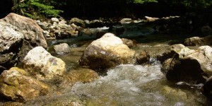 Beitragsbild des Blogbeitrags Bergwanderungen rund um Salzburg: Die Glasenbachklamm