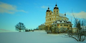 Beitragsbild des Blogbeitrags Eine Miniwanderung zur Wallfahrtsbasilika Maria Plain