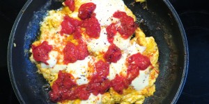 Beitragsbild des Blogbeitrags Review – Simply Pasta, Pizza & Co. by Julian Kutos