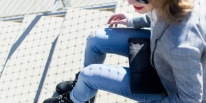 Beitragsbild des Blogbeitrags How to wear Boots with a simple pair of Jeans