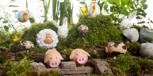 Beitragsbild des Blogbeitrags Easter decoration with animals out of egg shells.