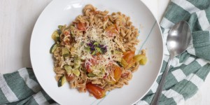 Beitragsbild des Blogbeitrags (Home) Office Lunch: Magical 10 min one pot pasta. 