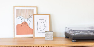 Beitragsbild des Blogbeitrags DIY: Unique poster art with embroidery