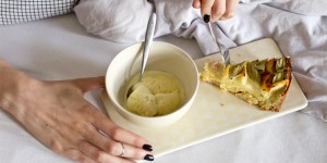 Beitragsbild des Blogbeitrags Rhubarb cream cheese cake.