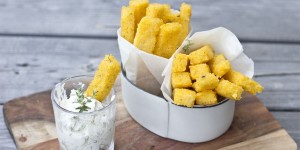 Beitragsbild des Blogbeitrags Polenta sticks recipe. 
