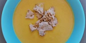 Beitragsbild des Blogbeitrags süßkartoffel-kokossuppe 