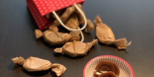 Beitragsbild des Blogbeitrags geschenke aus der küche – schoko-karamellschnecken 