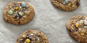 Beitragsbild des Blogbeitrags m&ms cookies