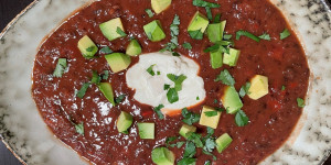 Beitragsbild des Blogbeitrags schwarze bohnensuppe