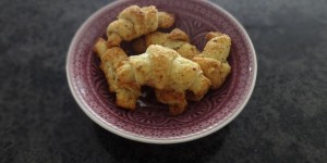 Beitragsbild des Blogbeitrags rezension „fingerfood schwäbisch gut“ + nuss-ruggele