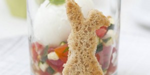 Beitragsbild des Blogbeitrags Ei im Glas mit Zucchini-Tomaten-Salsa