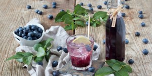 Beitragsbild des Blogbeitrags Heidelbeersirup