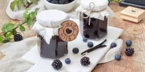 Beitragsbild des Blogbeitrags Heidelbeer-Brombeer-Marmelade