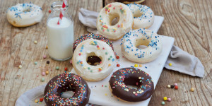 Beitragsbild des Blogbeitrags Donuts aus dem Backofen 