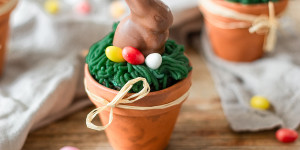 Beitragsbild des Blogbeitrags Osterkuchen im Blumentopf – Spinatkuchen im Blumentopf