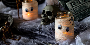 Beitragsbild des Blogbeitrags Mumien Lichter – Halloween Deko DIY