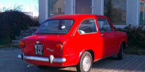 Beitragsbild des Blogbeitrags Schwarzblechfahrer: Fiat 850 