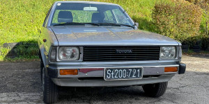 Beitragsbild des Blogbeitrags Schwarzblechfahrer: Toyota Corolla E30 