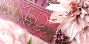Beitragsbild des Blogbeitrags Urban Decay Naked Cherry Palette – Swatches & Look