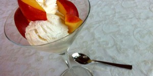 Beitragsbild des Blogbeitrags Pina-Colada-Eis