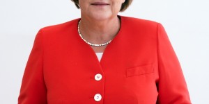 Beitragsbild des Blogbeitrags Bundeskanzlerin Merkel eröffnet erstmals die Gamescom