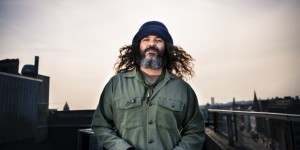 Beitragsbild des Blogbeitrags Brant Bjork – Mankind Woman