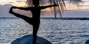 Beitragsbild des Blogbeitrags Wie integriere ich Yoga in meinen (stressigen) Alltag? 