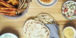 Beitragsbild des Blogbeitrags Basics: Pita-Brote aus der Pfanne