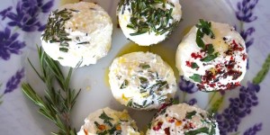 Beitragsbild des Blogbeitrags Leben - Der einfache Weg um Frischkäse selbst zu machen