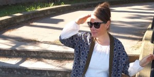 Beitragsbild des Blogbeitrags Weiße Bluse mit weiter Hose & Kimono - Schöner Herbst