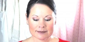 Beitragsbild des Blogbeitrags Schlupflider kann man nicht wegschminken - Augen die glitzern
